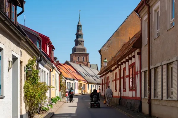 Ystads kommun Mariakyrkan sedd från Lilla västergatan i Ystad Fotograf: Elna Andersson anges alltid vid publicering